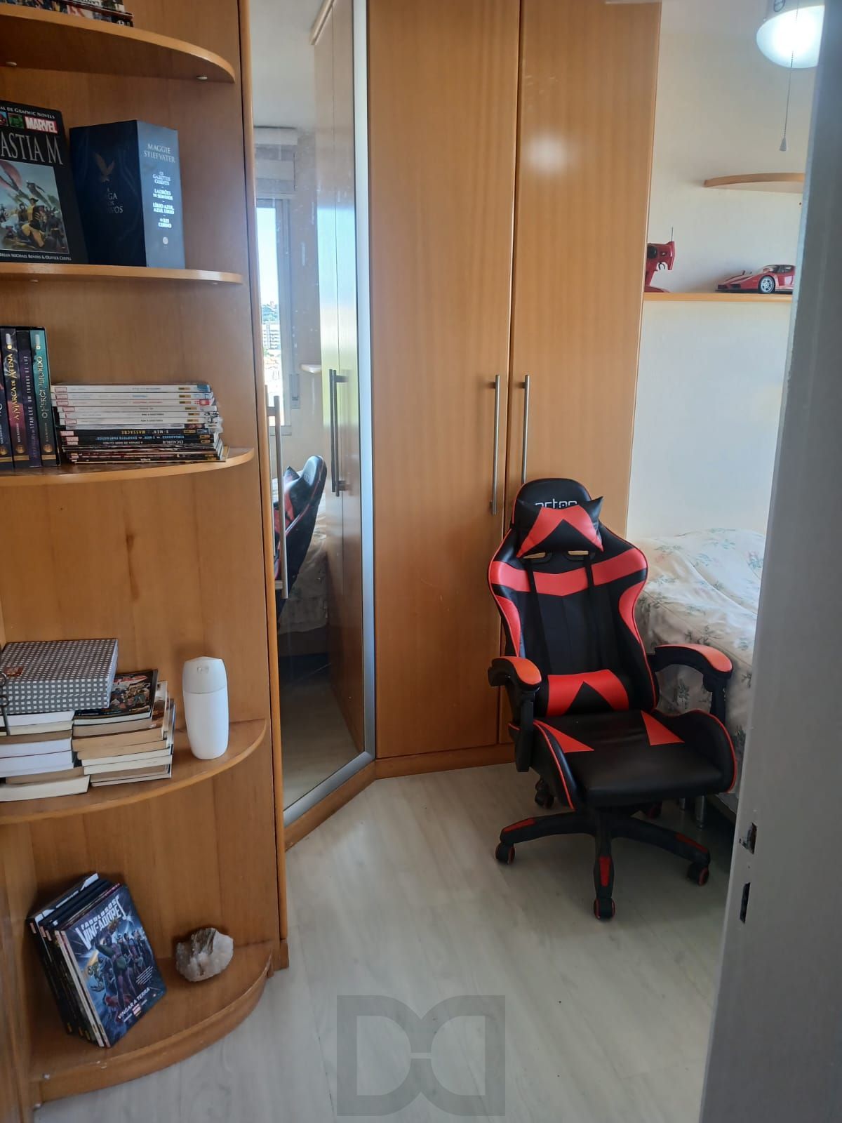 Apartamento de 2 dormitórios com vaga de garagem coberta e escriturada no Bairro Glória – Porto Alegre. — foto 13