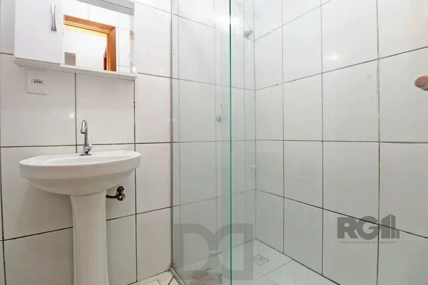 Excelente casa de 45m² com 1 dormitório e 1 vaga no bairro Hípica. — foto 8