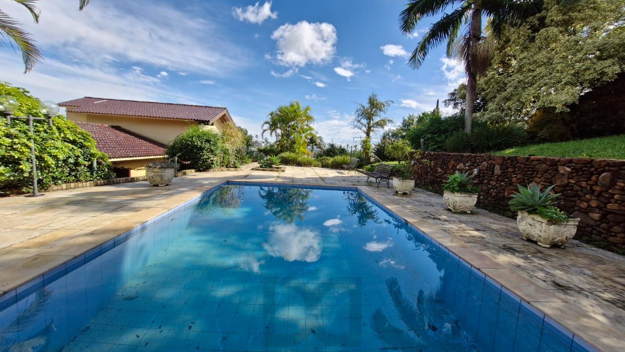 Casa de Cinema na Glória, com 500m² de área privada, 3 dormitórios, piscina, horta, lareira, elevador, gradeada 4 garagens — foto 26