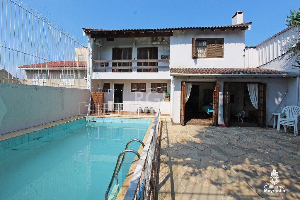 Casa para Venda - 326m², 3 dormitórios, sendo 3 suites, 4 vagas - Glória — foto 17