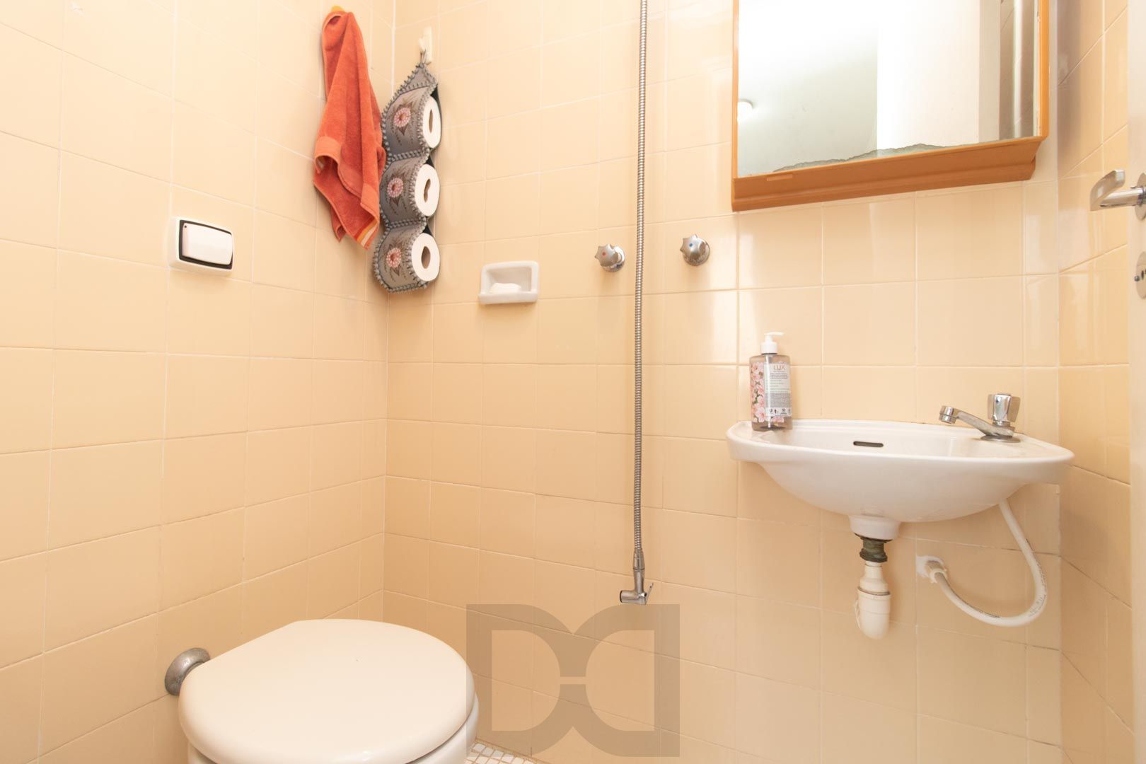 Apartamento de 03 dormitorios com suite e vaga coberta no bairro Menino Deus — foto 10