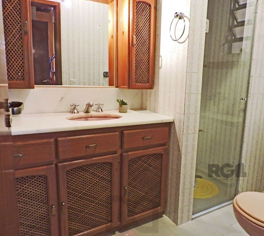 Casa 4 Dormitórios Bairro Gloria — foto 8