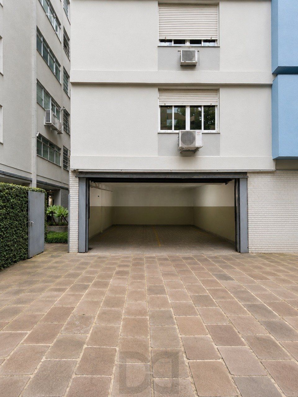 Apartamento de 3 dormitórios à venda no bairro Mont Serrat em Porto Alegre. — foto 24