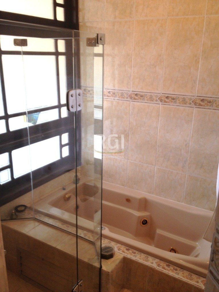 Casa Condominio para Venda - 350m², 4 dormitórios, sendo 1 suites, 2 vagas - Nonoai — foto 8