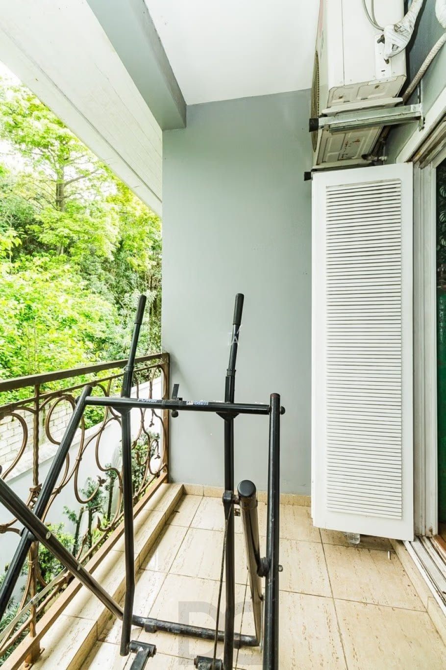 Casa com 5 dormitórios à venda em Parque Santa Fé, Porto Alegre. — foto 23