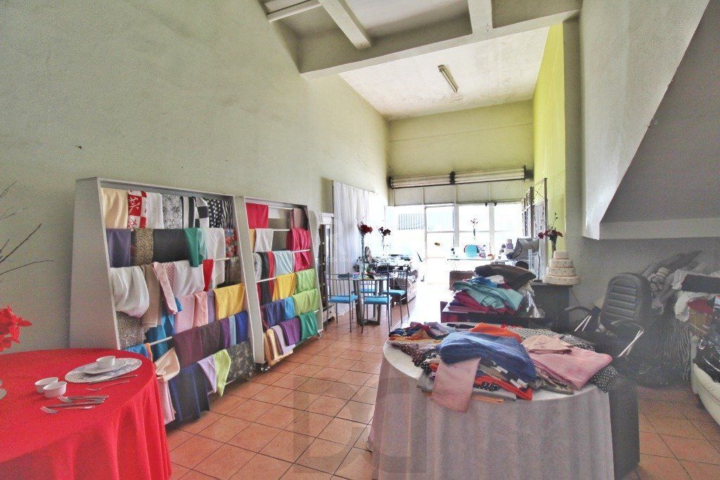 Loja para Venda - 60m², 0 dormitórios, 3 vagas - Petrópolis — foto 3