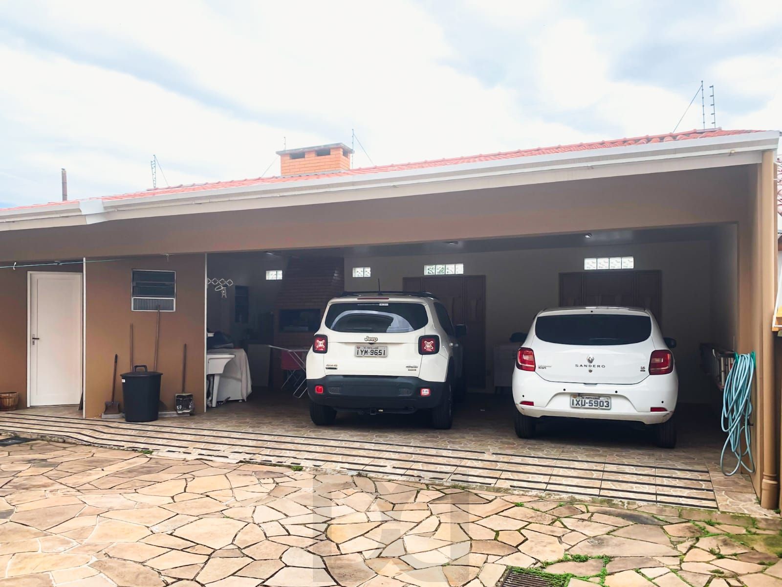 CASA RESIDENCIAL, REPAGINADA POR ARQUITETO COM MUITA ELEGÂNCIA E CONFORTO! — foto 27