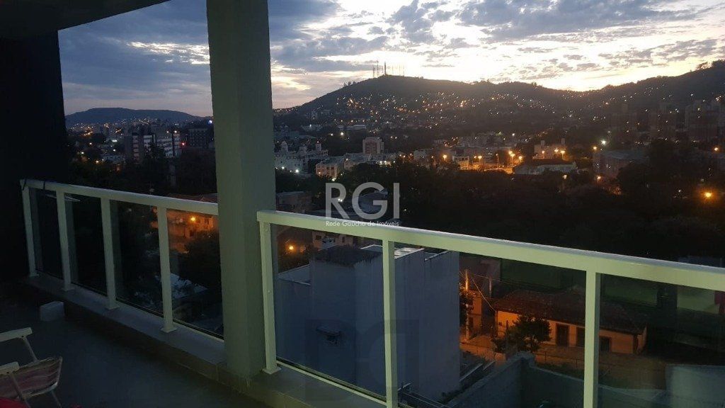 Casa para Venda - 377m², 4 dormitórios, sendo 2 suítes, 3 vagas - Teresópolis — foto 6