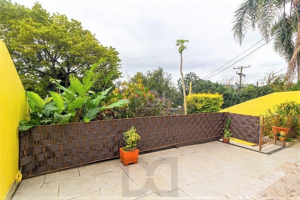Casa para Venda - 148m², 2 dormitórios, 1 vaga - Partenon — foto 5