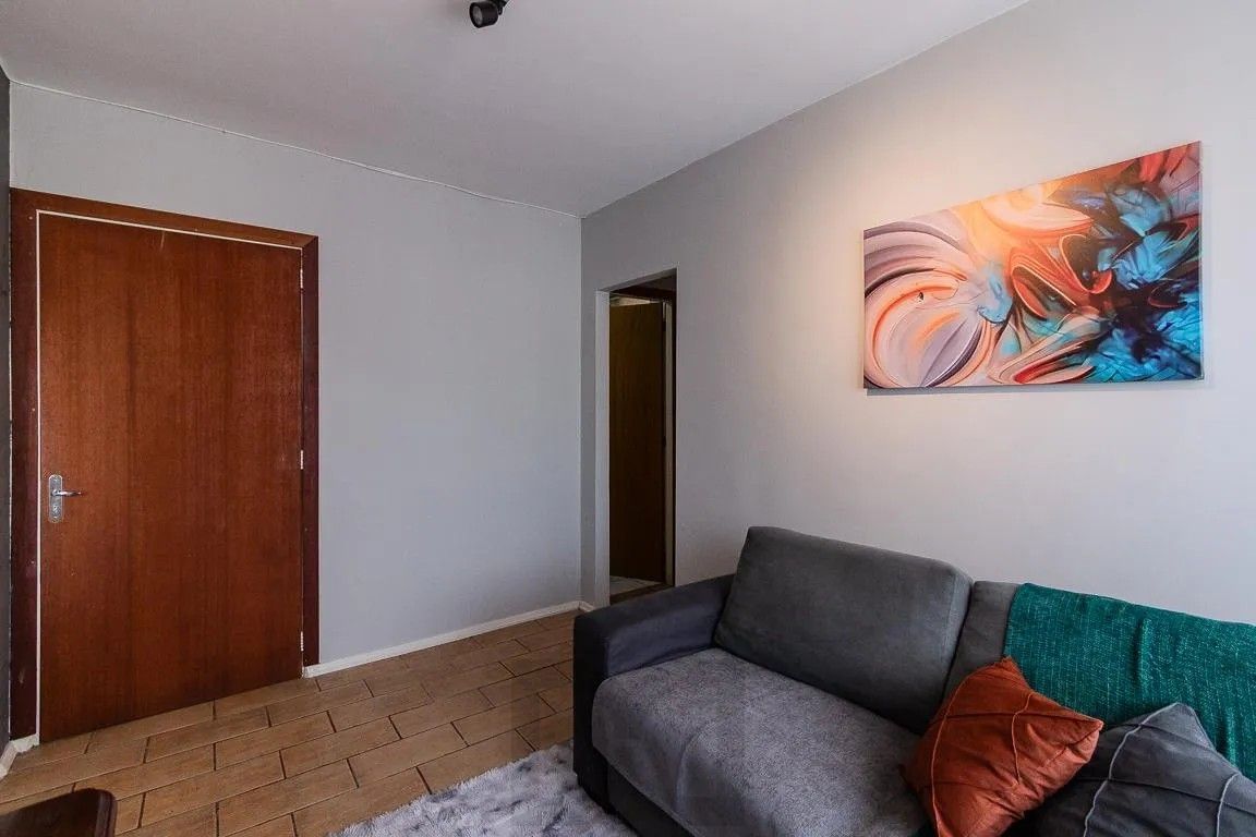Apartamento Mobiliado, 02 dormitórios, 01 vaga — foto 3