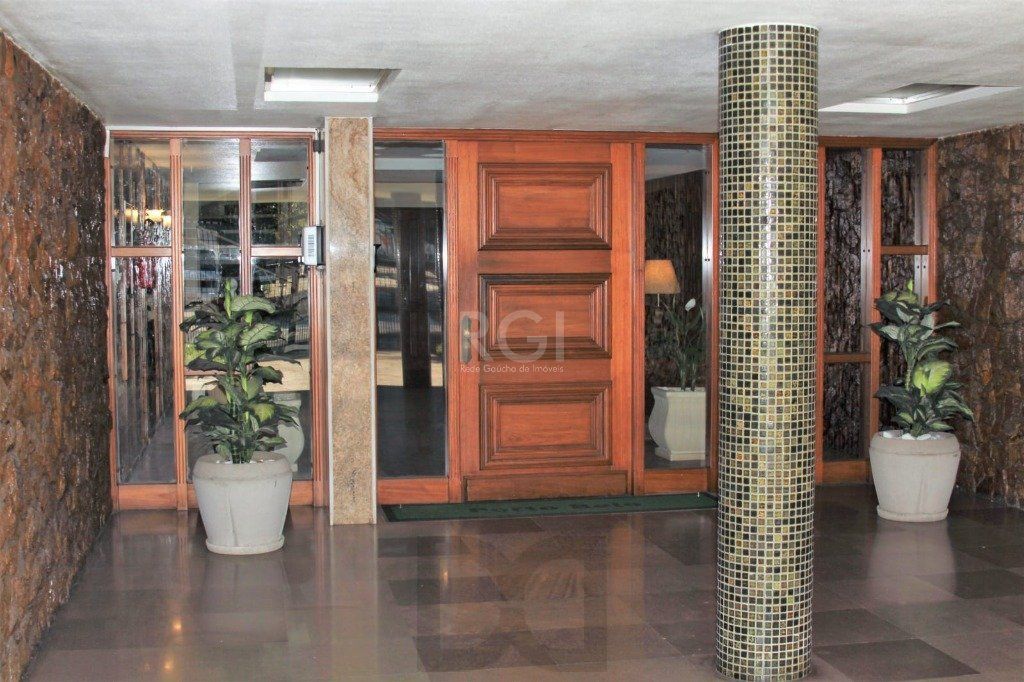 Apartamento com 03 dormitórios, churrasqueira e vaga de garagem no Menino Deus — foto 30