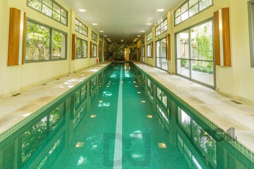 Apartamento de 1 Dormitório á Venda em Três Figueiras - Porto Alegre/RS — foto 24