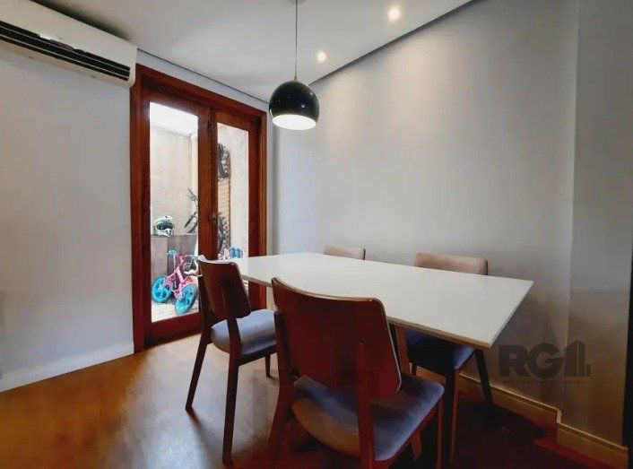 Casa Condomínio de 3 dormitórios, sendo 1 suites, 3 vagas - Tristeza — foto 7