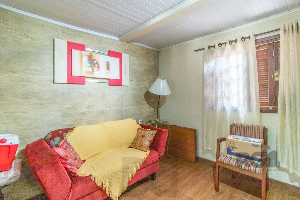 Casa com 3 dormitórios e 3 vagas no bairro Santa Tereza — foto 7