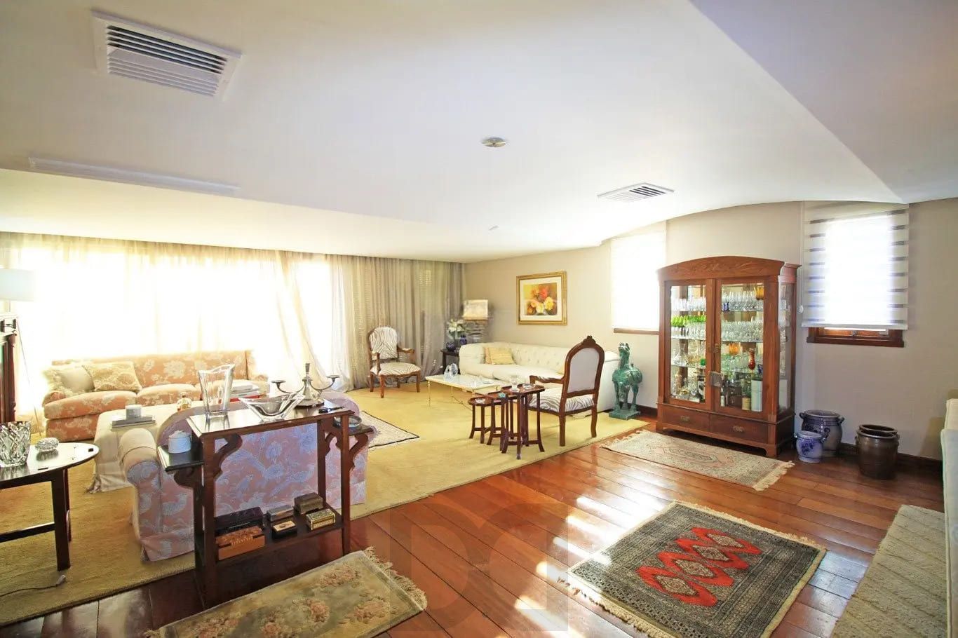 Apartamento Garden de 3 dormitórios à venda no Bairro Petrópolis. — foto 10