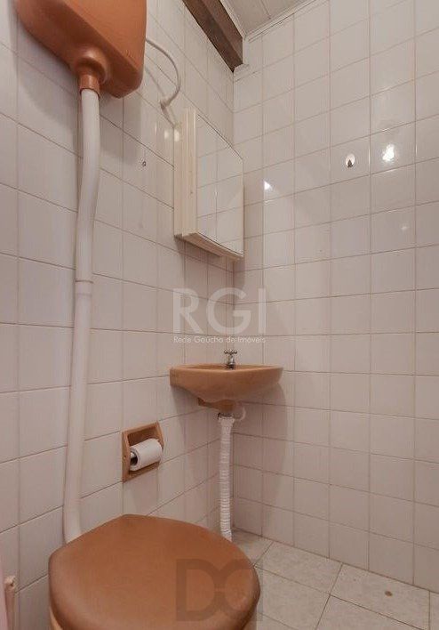 Casa para Venda - 327m², 4 dormitórios, sendo 1 suites, 3 vagas - Chácara das Pedras — foto 47