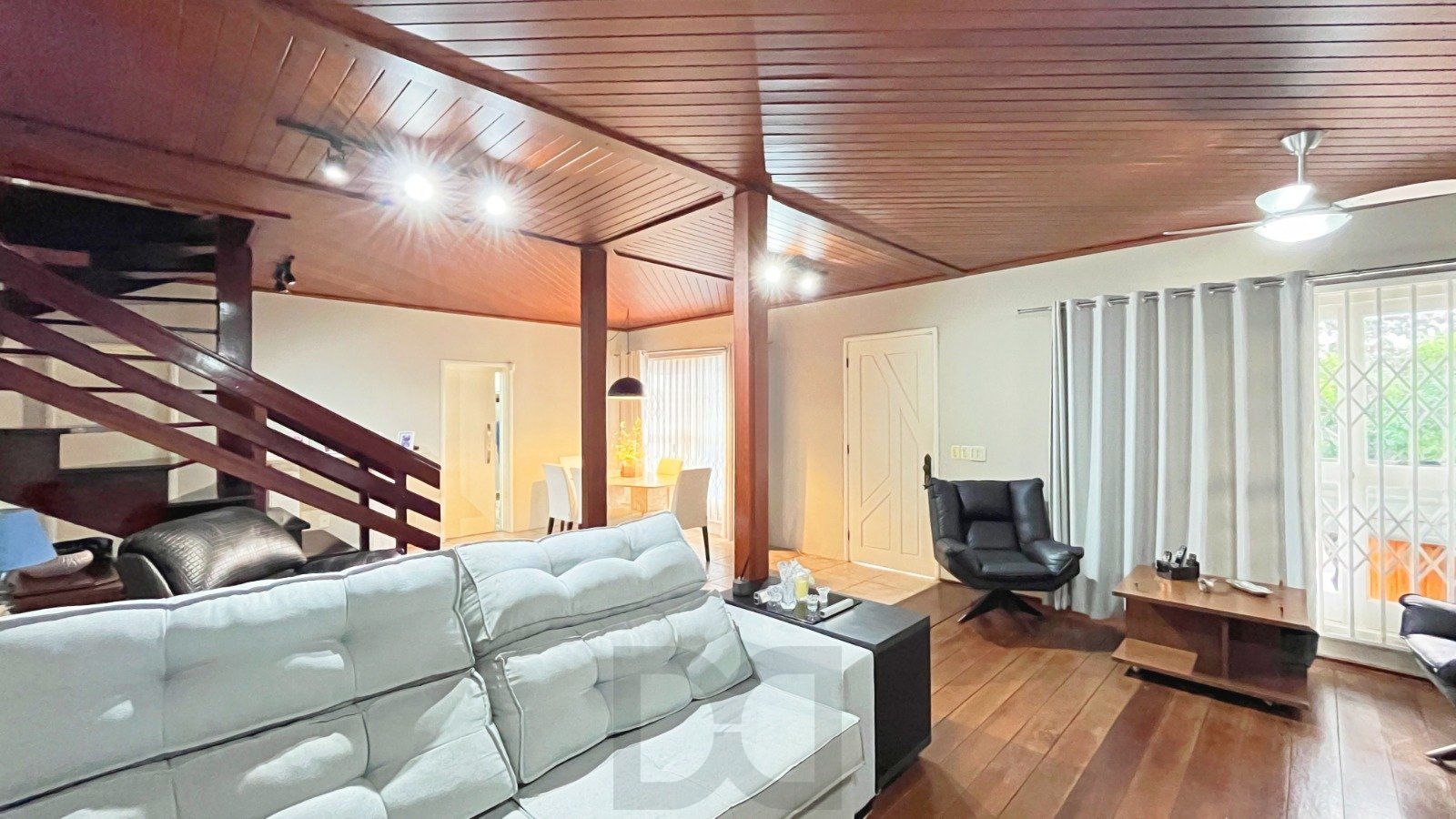 Casa de 5 dormitorios, á venda no bairro Vila Nova, Porto Alegre — foto 5