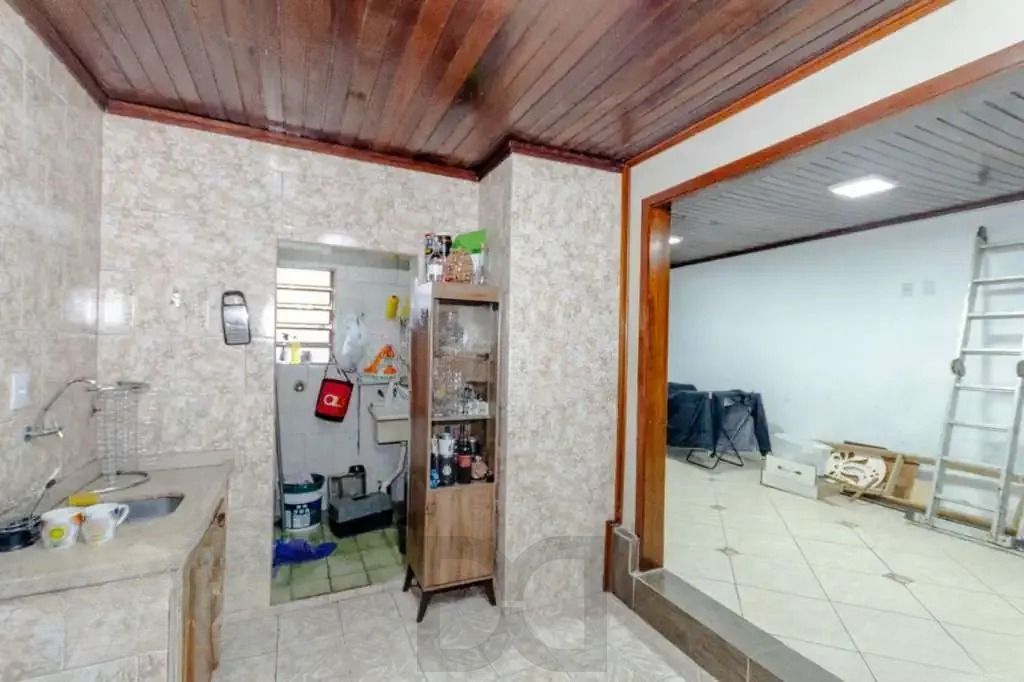 Casa à venda com 3 dormitórios, 1 suíte e espaço gourmet em terreno alto — foto 13
