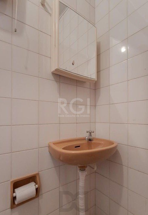 Casa para Venda - 327m², 4 dormitórios, sendo 1 suites, 3 vagas - Chácara das Pedras — foto 46