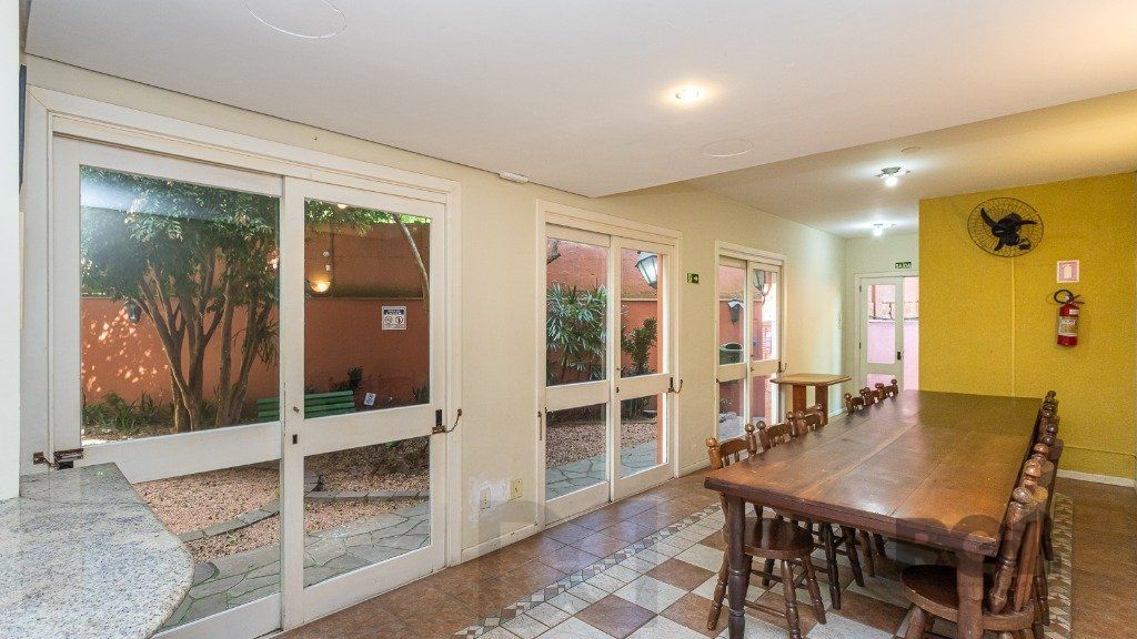 Casa em condomínio de 109m² - 3 dormitórios, 1 suíte e 1 vaga no bairro Teresópolis — foto 35