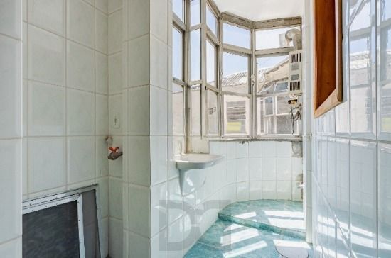 Apartamento com 4 quartos e 93m² à venda em Centro Histórico, Porto Alegre. — foto 5