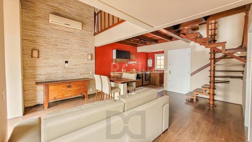Apartamento 94m² - semi mobiliado, 2 dormitórios, 1 suíte, terraço e 2 vagas de garagem no Moinhos de Vento — foto 1