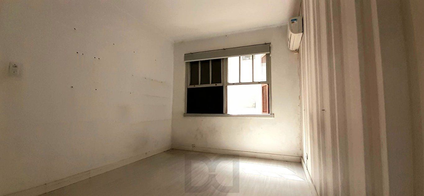 Apartamento de 2 dormitórios à venda no Bairro Menino Deus, Porto Alegre — foto 8