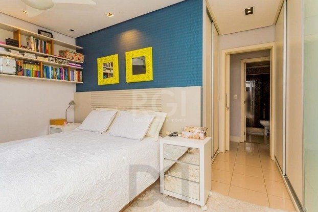 Excelente apartamento de 03 dormitórios com 4 vagas de garagem. — foto 11