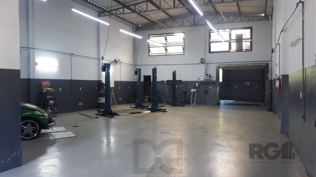 Depósito/Pavilhão para Venda - 300m², 0 dormitórios, Sarandi — foto 1