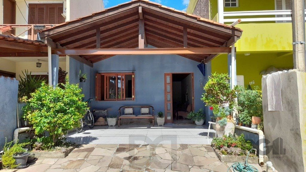 Casa em condomínio, 81m², 3 dormitórios, 2 vagas no bairro Espírito Santo — foto 1