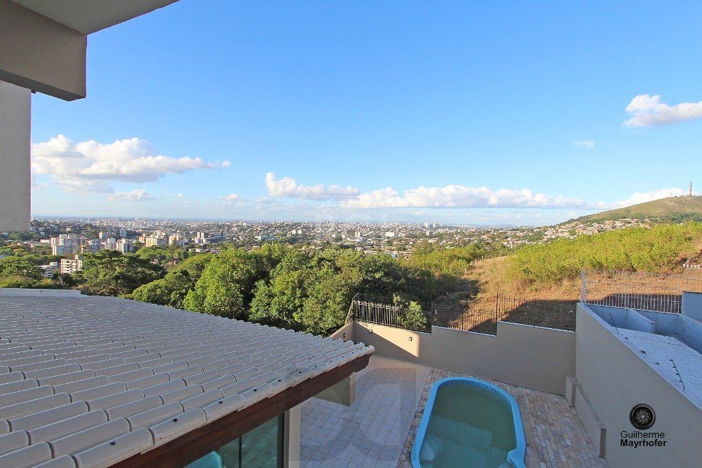 Casa para Venda - 445.52m², 4 dormitórios, sendo 4 suites, 4 vagas - Teresópolis — foto 31