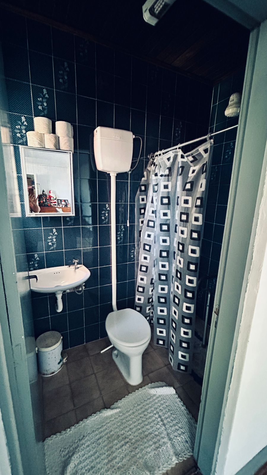 Casa com 2 dormitórios e edícula nos fundos no Bairro Nonoai — foto 26