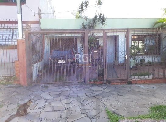 Casa para Venda - 120m², 3 dormitórios, sendo 1 suites, 3 vagas - Nonoai — foto 1
