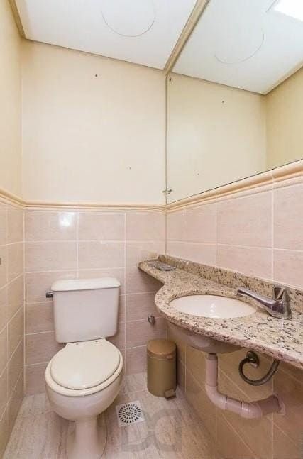 Apartamento com 3 de dormitorios no bairro Higienópolis, Porto Alegre — foto 10