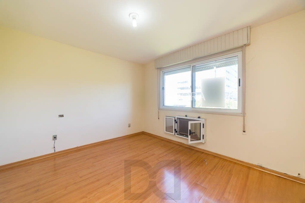Apartamento de 3 dormitórios à venda no Bairro Auxiliadora, Porto Alegre. — foto 12
