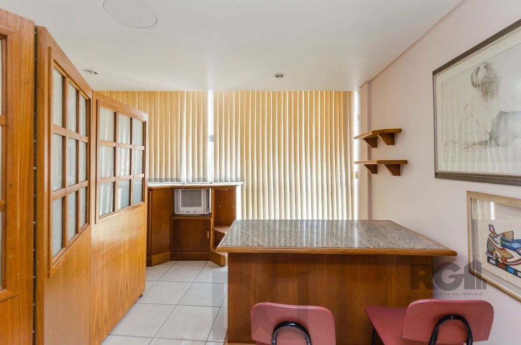 Sala/conjunto comercial de 46m² no Centro Histórico — foto 1