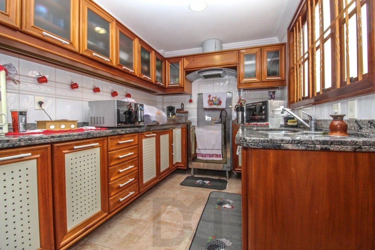 Casa 612m² - 3 suíte, 8 vagas no bairro Medianeira — foto 23