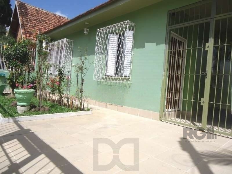Casa 3 Dormitório(s) Bairro Partenon, Porto Alegre — foto 3