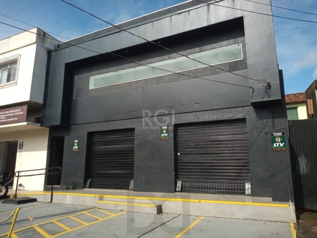 Loja para Venda - 236.36m², 0 dormitórios, Medianeira — foto 1