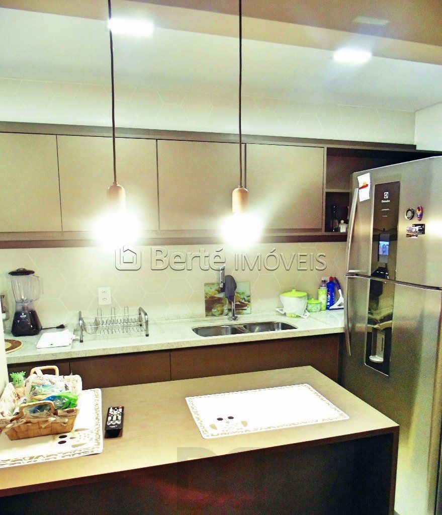 Apartamento garden espaçoso com 03 quartos e suite no Bairro cristal/ Porto Alegre. — foto 3