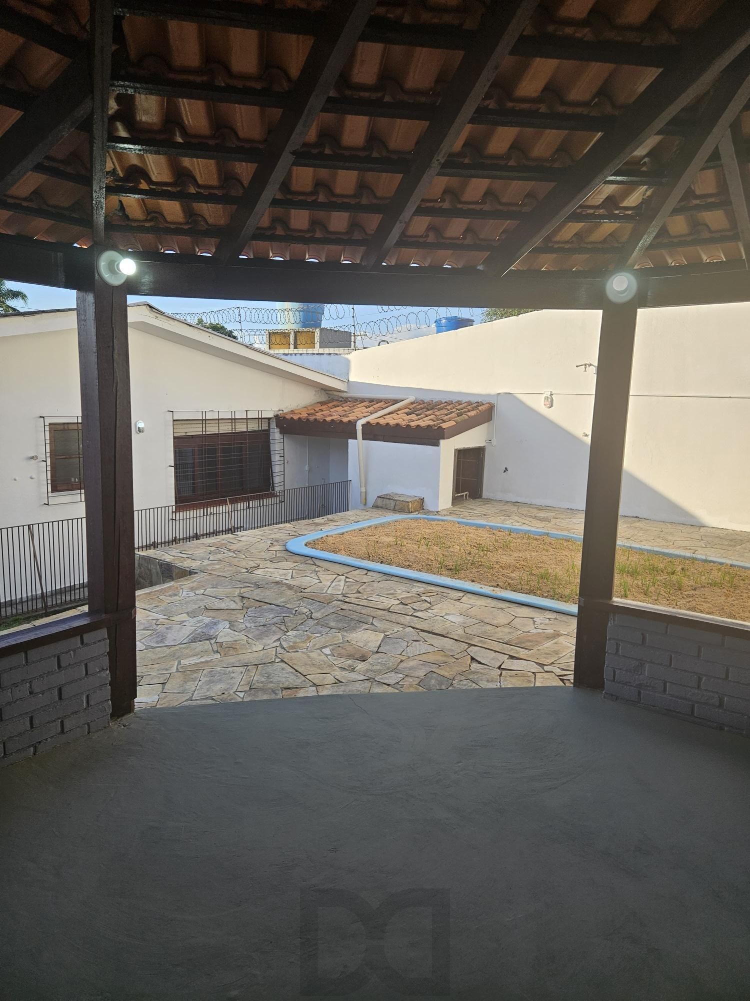 Casa toda reformada na avenida nonoai — foto 19