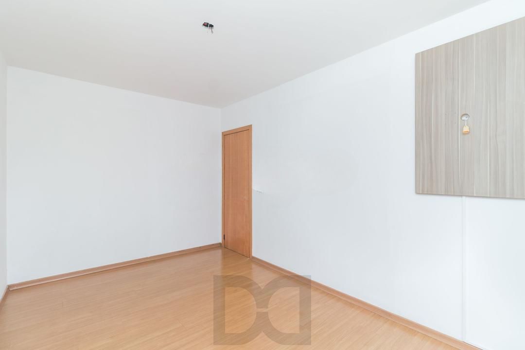 Apartamento de 2 dormitorios à venda no Bairro Vila Jardim - Porto Alegre — foto 12