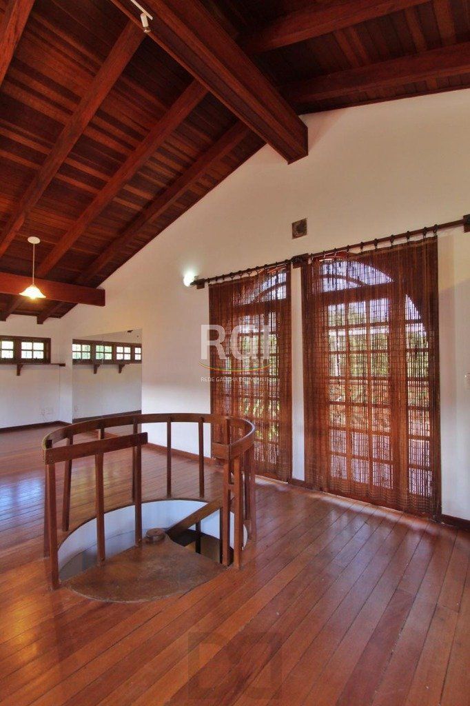 Casa para Venda - 185.29m², 4 dormitórios, sendo 2 suites, Teresópolis — foto 11