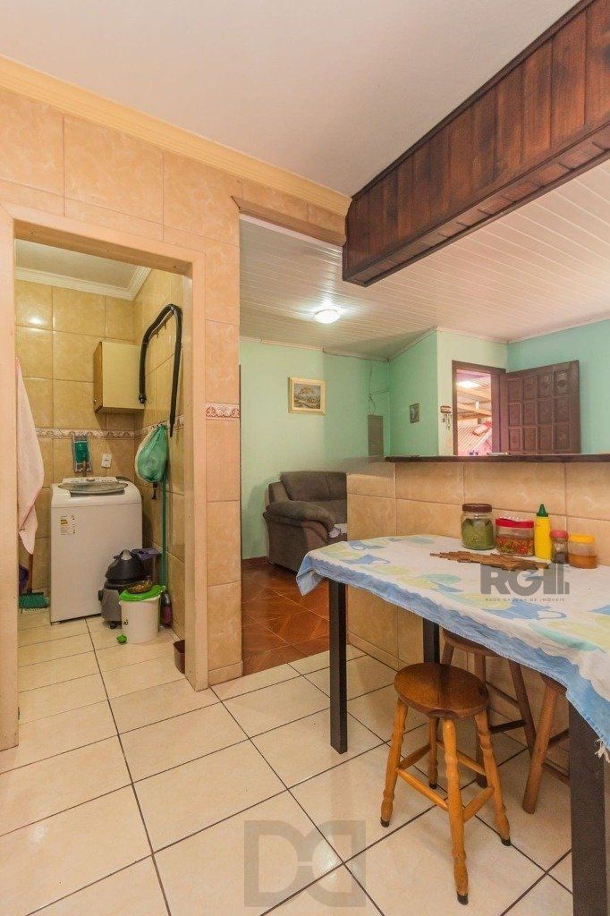 Casa com 4 dormitórios no bairro Santa Maria Goretti — foto 10