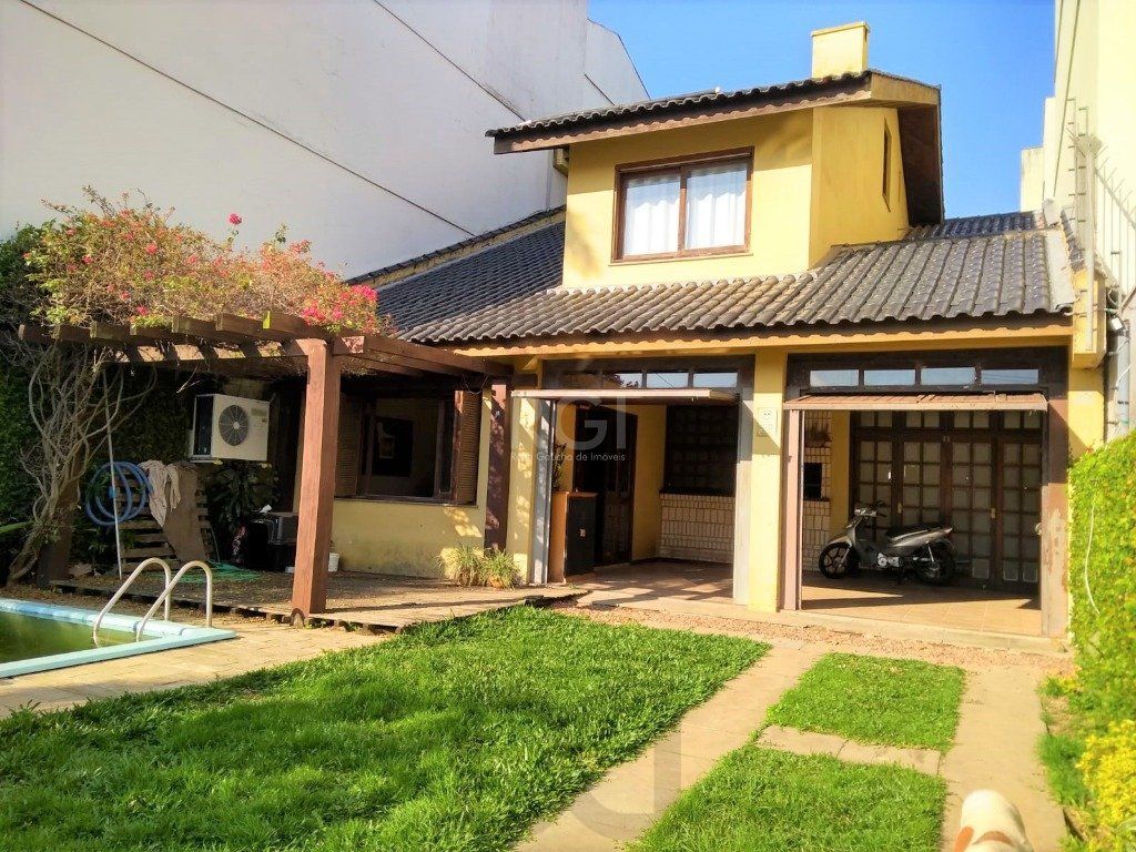 Casa para Venda - 219m², 3 dormitórios, sendo 1 suites, 4 vagas - Menino Deus — foto 25