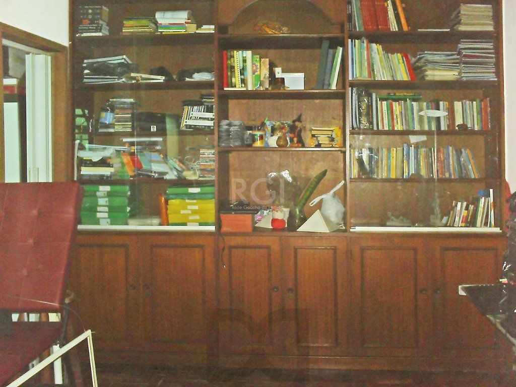 Casa para Venda - 140m², 3 dormitórios, sendo 1 suites, 2 vagas - Morro Santana — foto 10