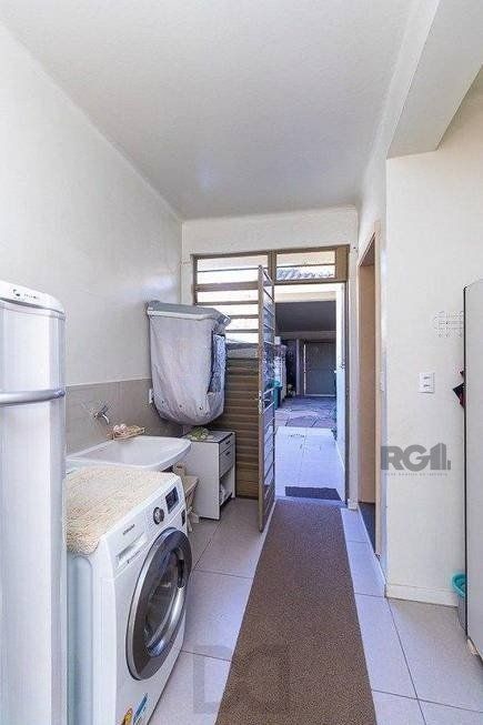 Casa para Venda - 235m², 4 dormitórios, sendo 1 suites, 2 vagas - Azenha — foto 12
