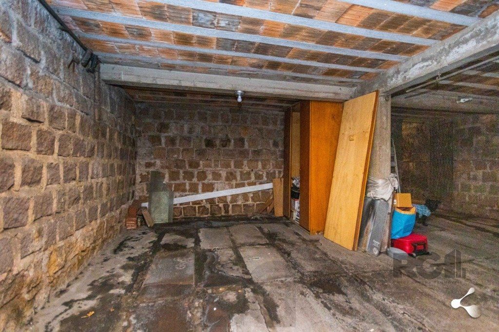 Casa para Venda - 240m², 3 dormitórios, sendo 1 suites, 3 vagas - Cristal — foto 52