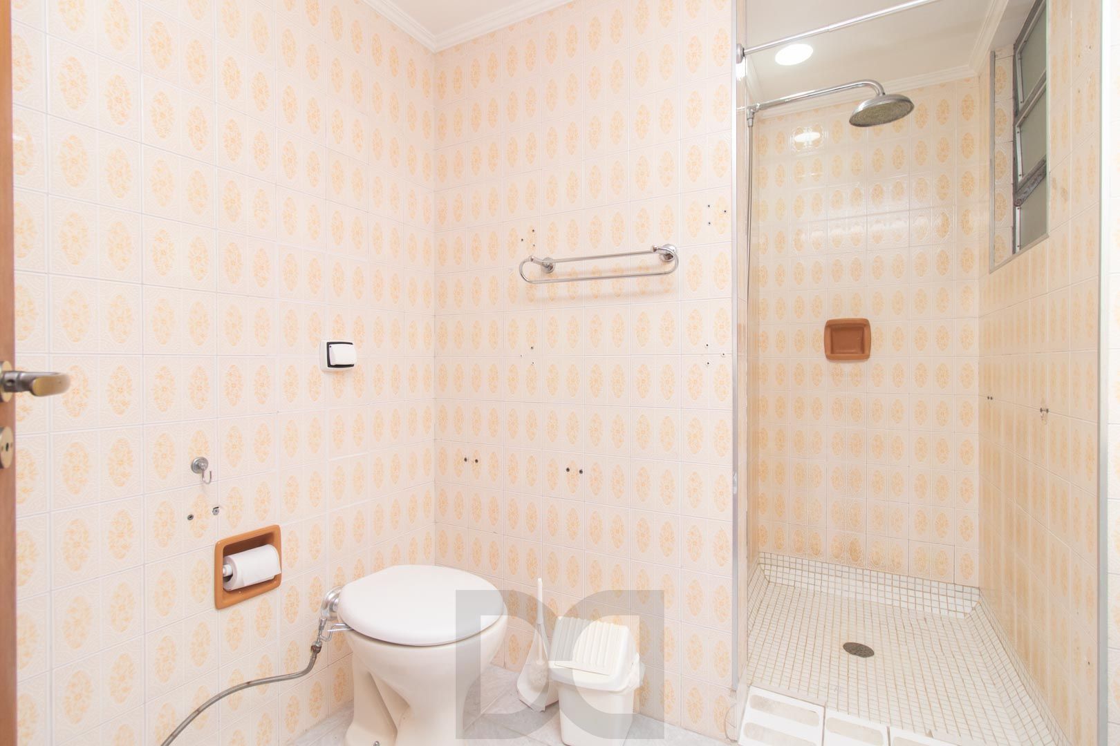Apartamento de 03 dormitorios com suite e vaga coberta no bairro Menino Deus — foto 18