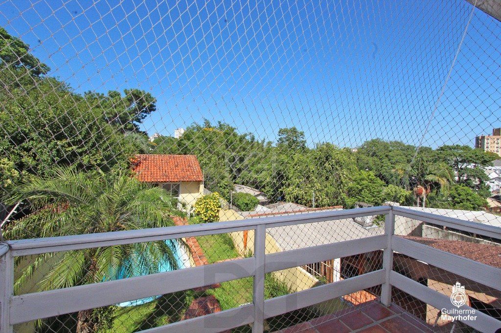 Casa para Venda - 240m², 5 dormitórios, sendo 1 suites, 3 vagas - Menino Deus — foto 30